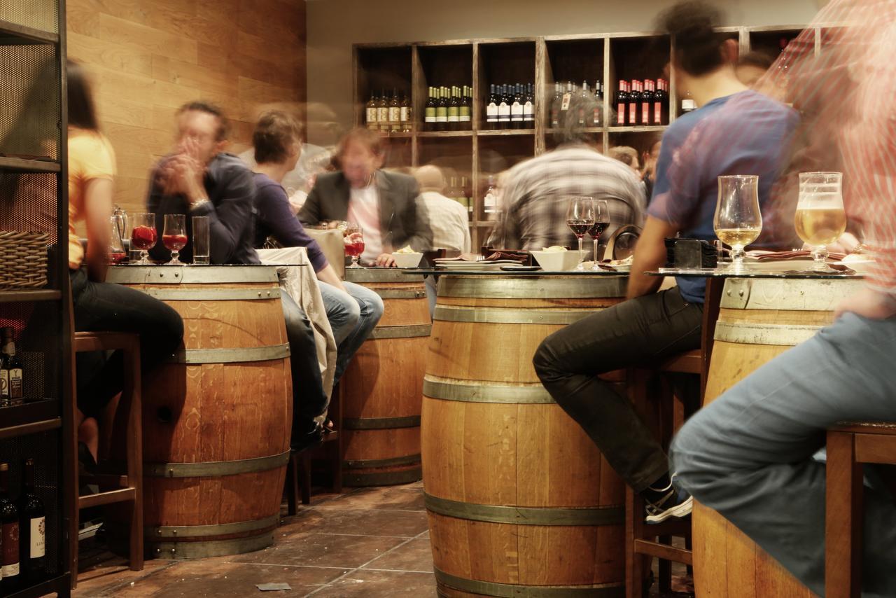 Bordeaux Inn Lodi Bagian luar foto